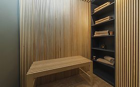 Boutique Hotel Shell